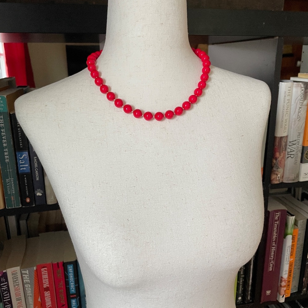 vintage necklaces - Picture 2 of 6
